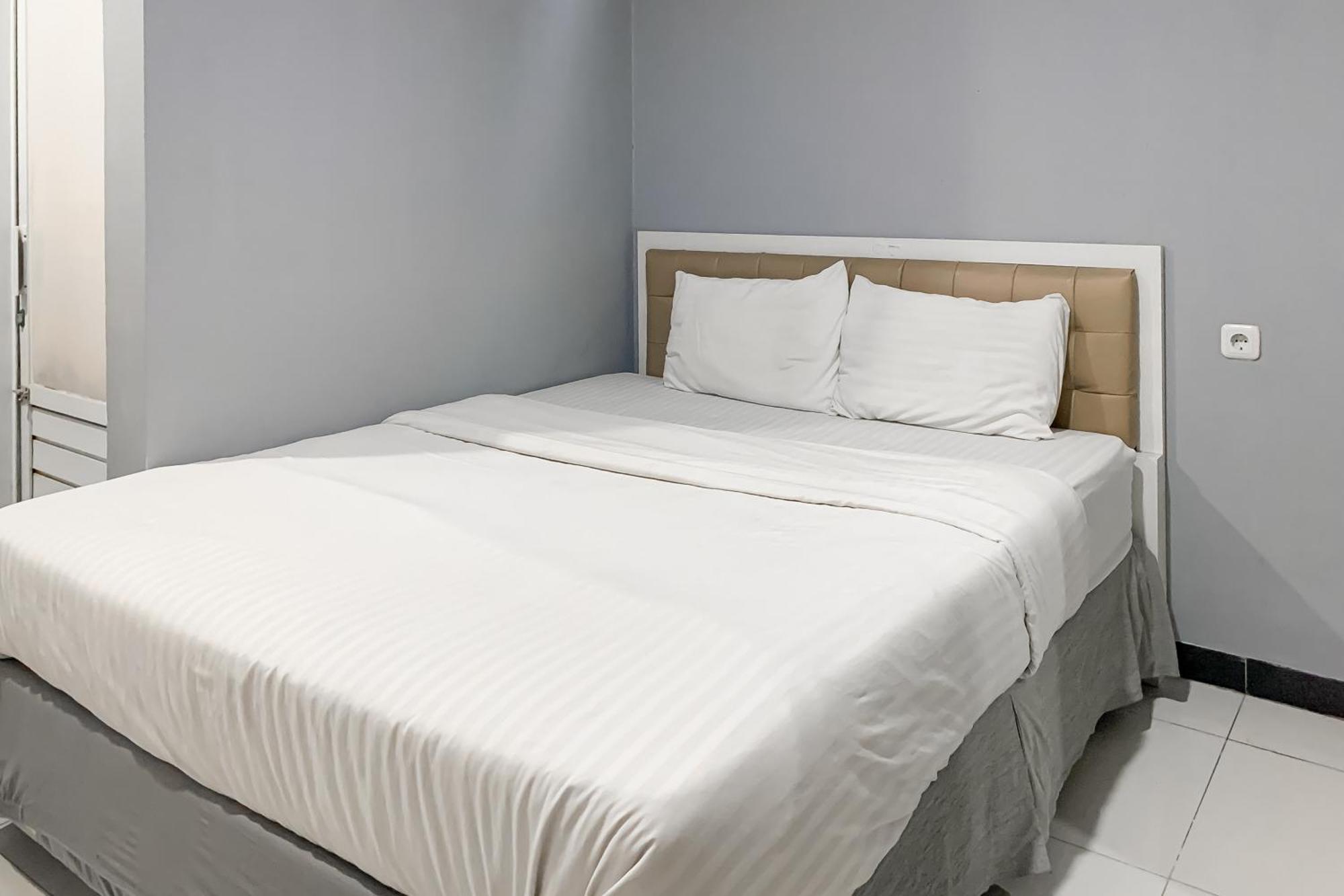 Karins Guesthouse Syariah Redpartner Bandung Exteriör bild
